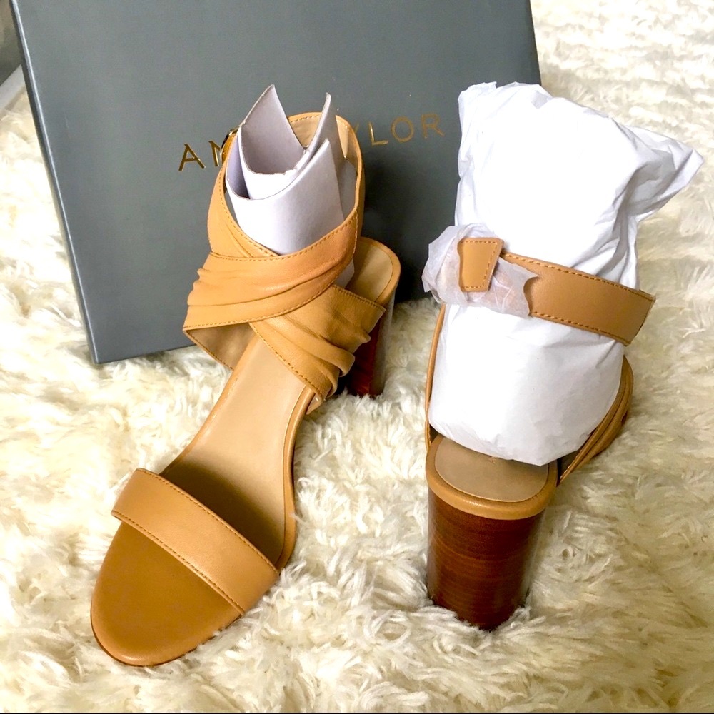Ann Taylor Leather Sandals
